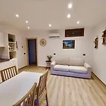 Casa Armida Lägenhet Tirano